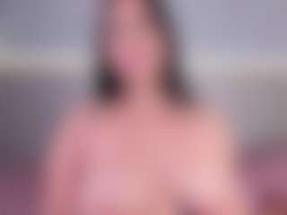 Julieta-Blue's Live Sex Cam Show