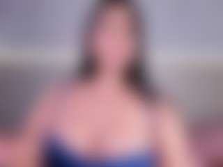 Julieta-Blue's Live Sex Cam Show