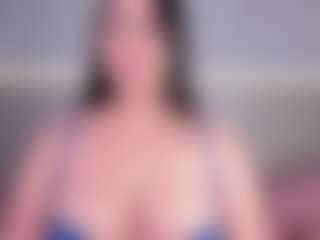 Julieta-Blue's Live Sex Cam Show
