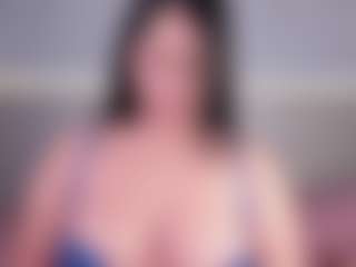 Live cam show with Julieta-Blue - BBW on EXY