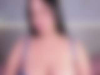 Julieta-Blue's Live Sex Cam Show