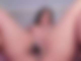 Julieta-Blue's Live Sex Cam Show