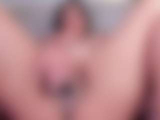 Julieta-Blue's Live Sex Cam Show