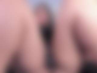 Julieta-Blue's Live Sex Cam Show
