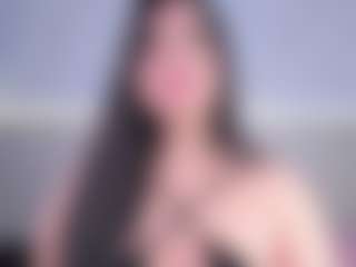Live cam show with Julieta-Blue - Deepthroat on TottyGirls