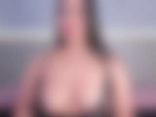 Julieta-Blue's Live Sex Cam Show