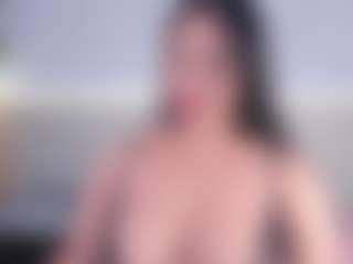Julieta-Blue's Live Sex Cam Show