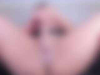 Julieta-Blue's Live Sex Cam Show