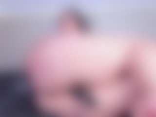 Julieta-Blue's Live Sex Cam Show