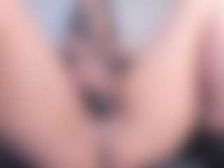 Julieta-Blue's Live Sex Cam Show