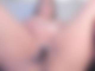 Julieta-Blue's Live Sex Cam Show