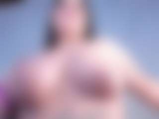 Julieta-Blue's Live Sex Cam Show