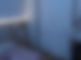 Live-camshow met Julieta-Blue - Fingering op Camsoda