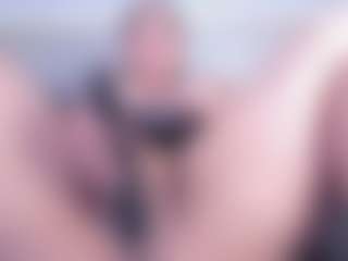 Julieta-Blue's Live Sex Cam Show