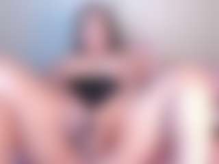 Julieta-Blue's Live Sex Cam Show
