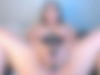 Live cam show with Julieta-Blue - Curvy Toys on Camsoda