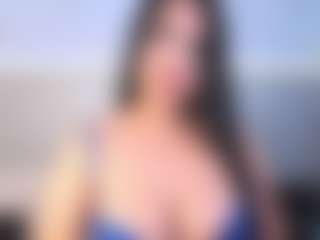 Julieta-Blue's Live Sex Cam Show