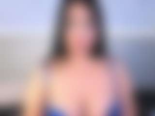 Julieta-Blue's Live Sex Cam Show
