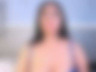 Julieta-Blue's Live Sex Cam Show
