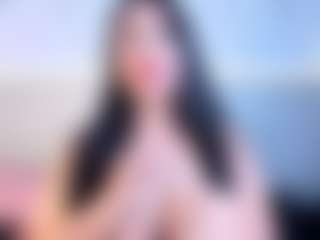 Julieta-Blue's Live Sex Cam Show
