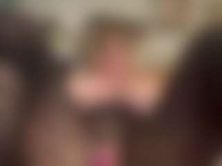 thickbarbie6969's Live Sex Cam Show