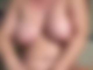 thickbarbie6969's Live Sex Cam Show