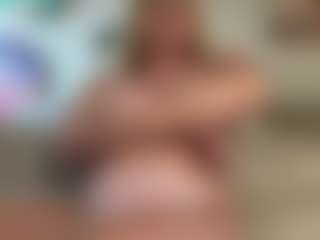 thickbarbie6969's Live Sex Cam Show
