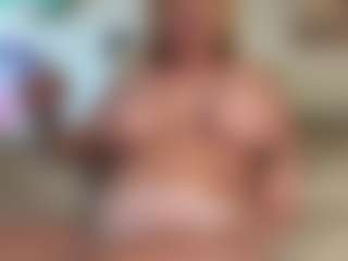 thickbarbie6969's Live Sex Cam Show