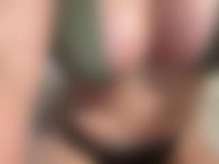 thickbarbie6969's Live Sex Cam Show