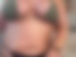 thickbarbie6969's Live Sex Cam Show