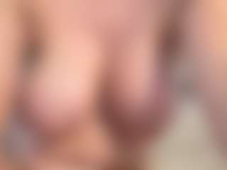 thickbarbie6969's Live Sex Cam Show