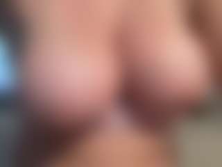 thickbarbie6969's Live Sex Cam Show