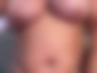 thickbarbie6969's Live Sex Cam Show