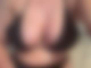 thickbarbie6969's Live Sex Cam Show