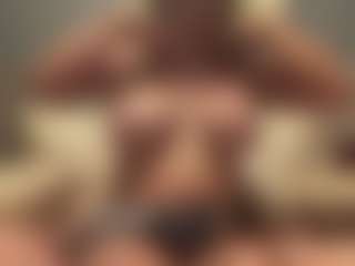 thickbarbie6969's Live Sex Cam Show