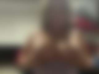 thickbarbie6969's Live Sex Cam Show