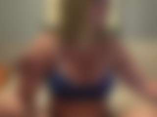 thickbarbie6969's Live Sex Cam Show