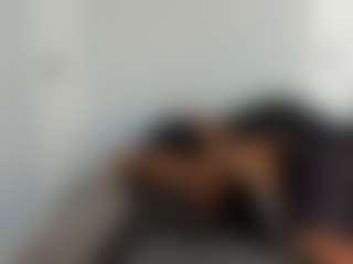 Live cam show with RealLocsofChocolate - BBW on MyBangCams