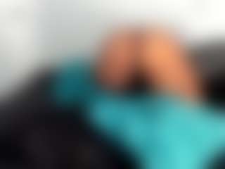 RealLocsofChocolate's Live Sex Cam Show