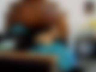 RealLocsofChocolate's Live Sex Cam Show
