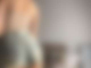 DanyelHolstad's Live Sex Cam Show