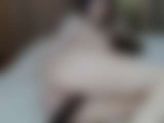 Live cam show with Judith - Fingers on Dare Cams