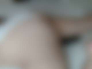 Live cam show with Judith - Deepthroat on Gym Cam Girls