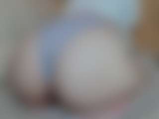 Live cam show with Judith - Slave on Strip Flash - Live Sex Shows