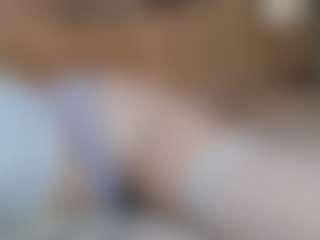 Live cam show with Judith - Neon Hair on Uber Horny