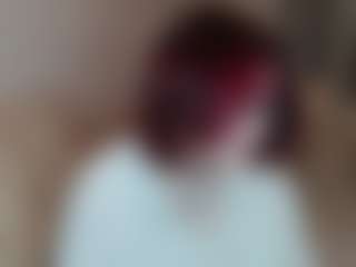 Live cam show with Judith - Striptease on Hubzter Live