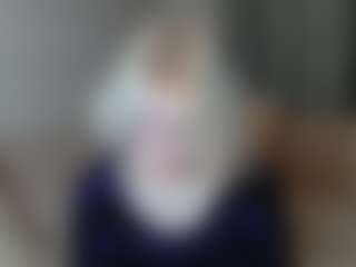 Live cam show with Judith - Flash on CamwithHer