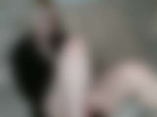 Judith's Live Sex Cam Show