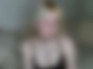 Live cam show with Judith - Flash on crypto-cams