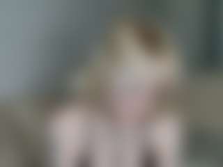 Live cam show with Judith - Slave on Free Soda